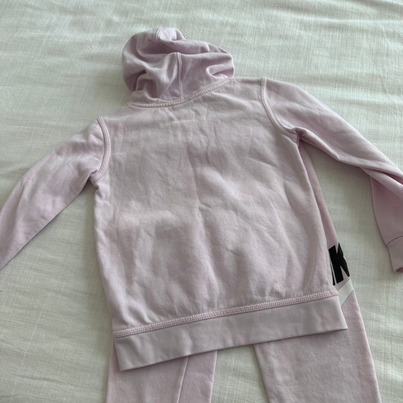 Nike Girls Pink Hoodie and Joggers Tracksuit Set Size 6X 6-7Yrs Futura Logo - Picture 4 of 6